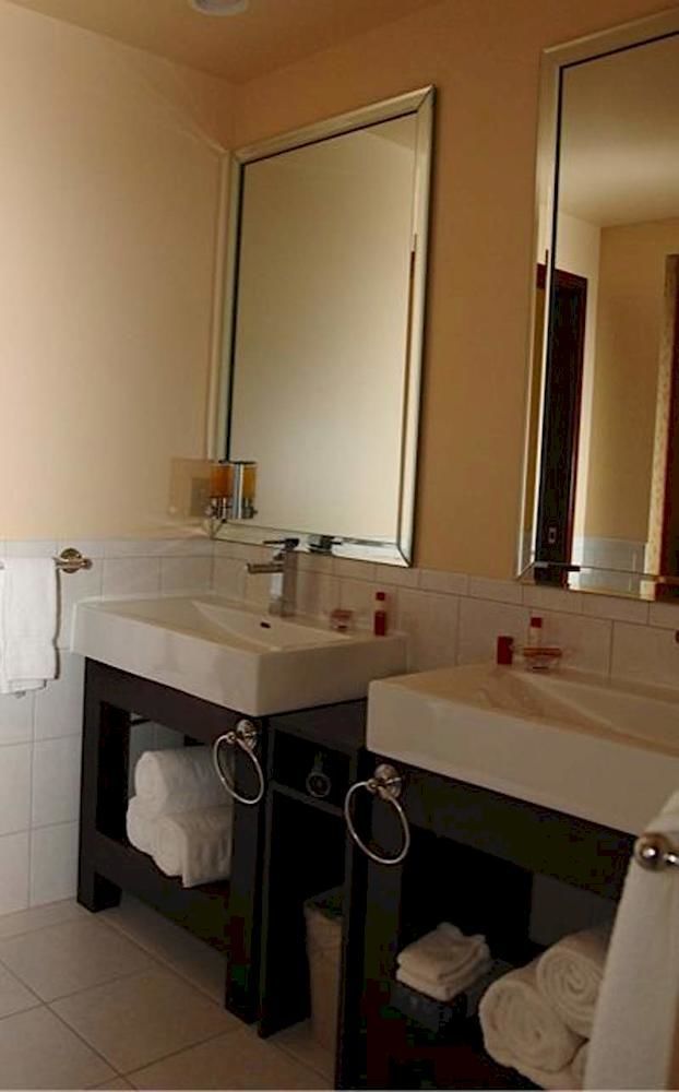 Salvatores Grand Hotel Williamsville Extérieur photo